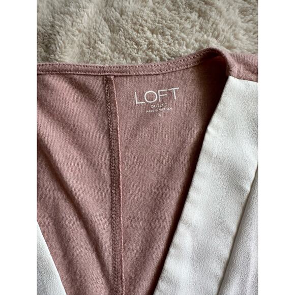 Ann Taylor Loft Outlet Top Size Small - Picture 2 of 6